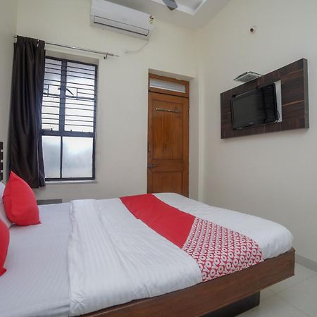 Oyo 46697 Hotel Gopi Nagpur Zewnętrze zdjęcie