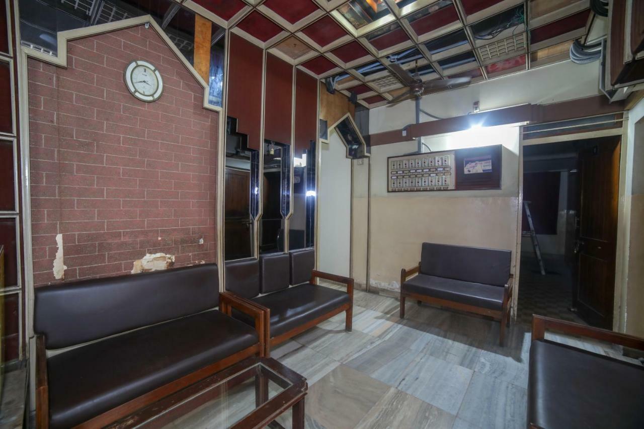 Oyo 46697 Hotel Gopi Nagpur Zewnętrze zdjęcie
