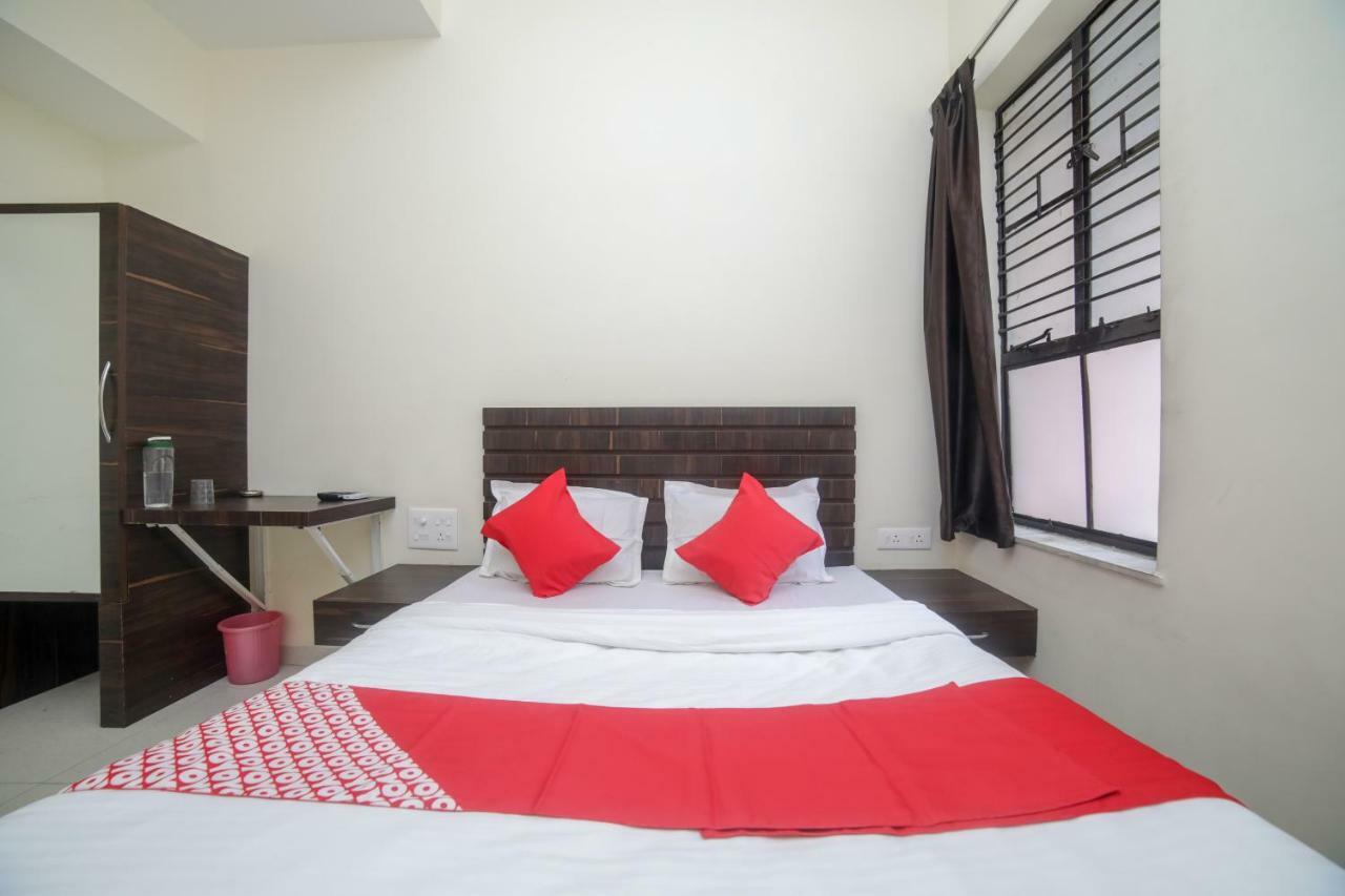 Oyo 46697 Hotel Gopi Nagpur Zewnętrze zdjęcie