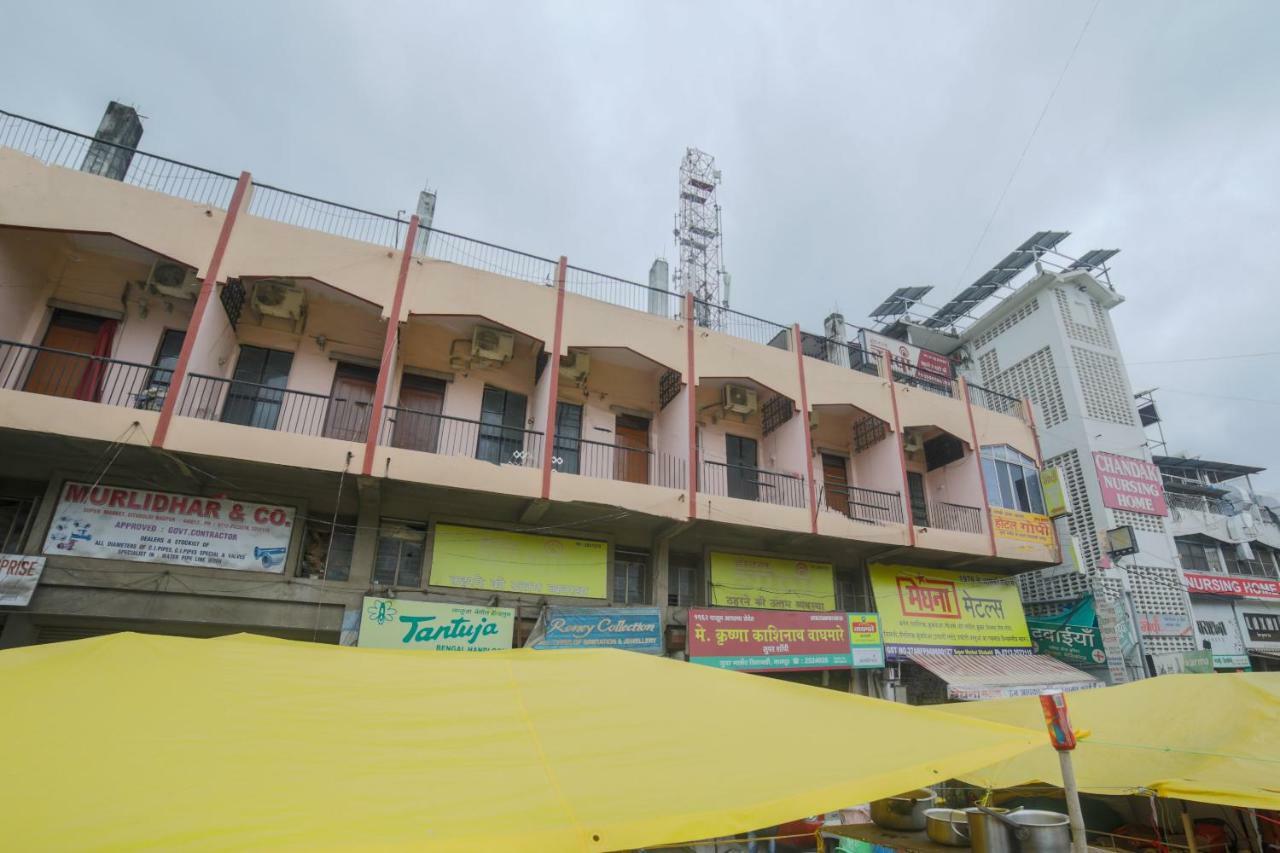 Oyo 46697 Hotel Gopi Nagpur Zewnętrze zdjęcie